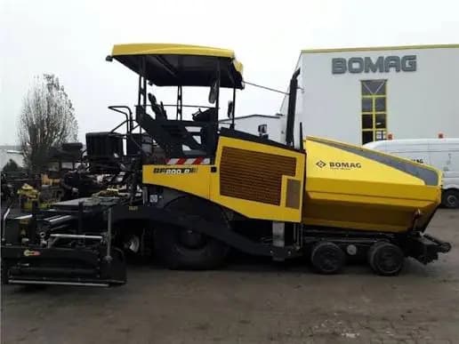 فینیشر زنجیری آسفالت BOMAG BF 600 C